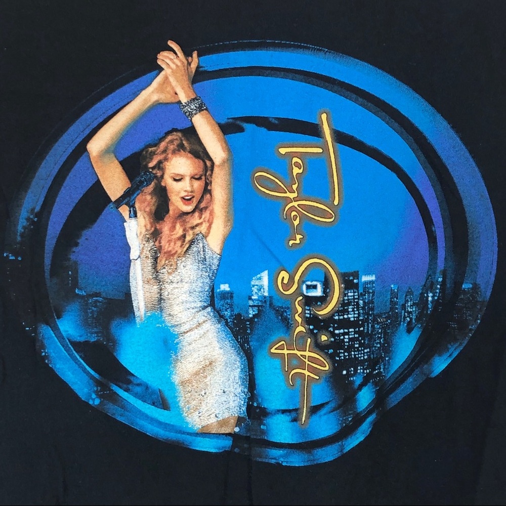 Taylor Swift Tour T-shirt